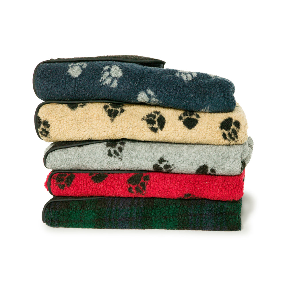 Sherpa fleece dog clearance blanket